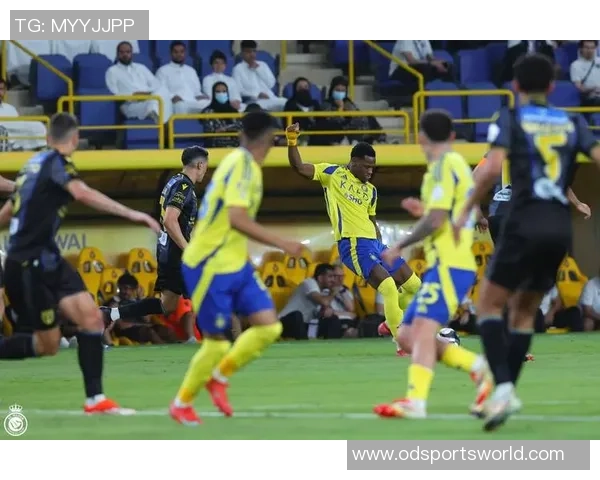 热那亚向利雅得胜利报价门将本托西汉姆联也对其表示关注